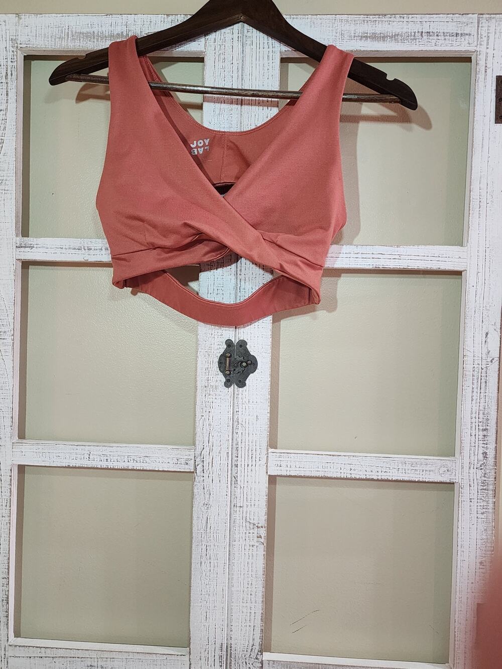 JoyLab Twist Front Sports Bra Crop Top Small Dusty Rose Cutout Low Impact